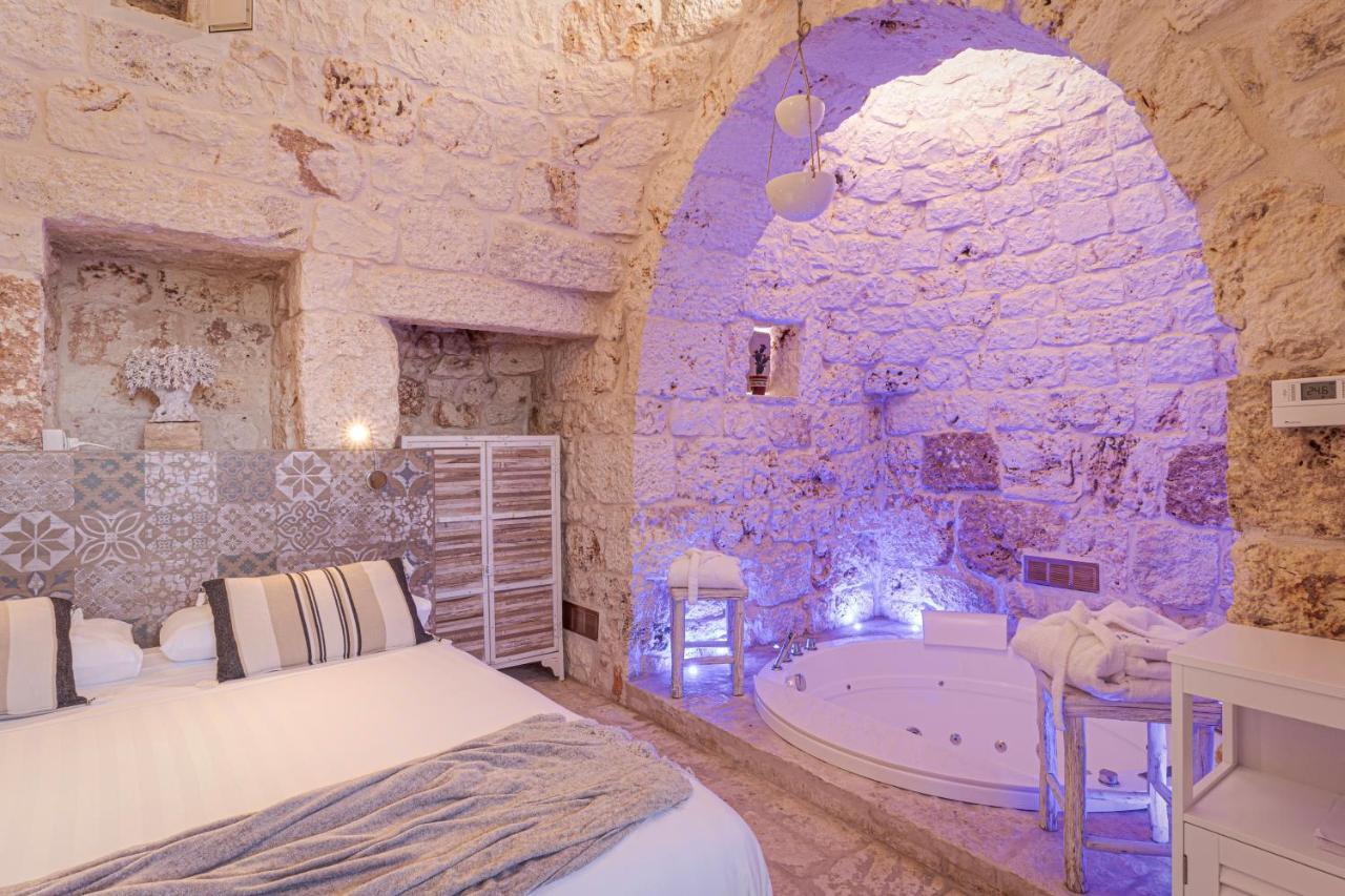 Relais Il Trullo Della Rupe Hotel Ostuni Eksteriør billede